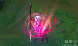 豹女新皮肤爆料视频,神秘豹纹与炫酷特效，带你领略丛林魅力